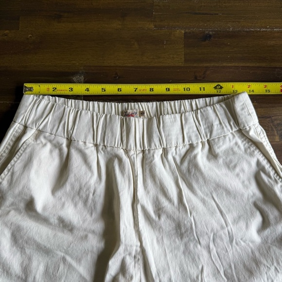 Father Ty Cream Shorts - Picture 6 of 8